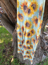 Load image into Gallery viewer, Sunflowers