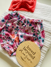 Load image into Gallery viewer, Boho Floral Gingham - Candy
