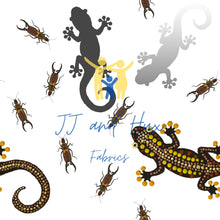 Load image into Gallery viewer, Gecko Chase - White
