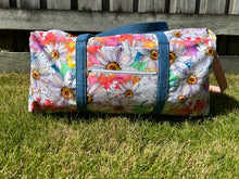Load image into Gallery viewer, Daisy Rainbow
