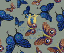 Load image into Gallery viewer, Escape of the Mariposa
